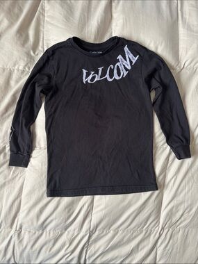 Volcom Black Long Sleeve Tee with Gray Silver Logo Youth Small